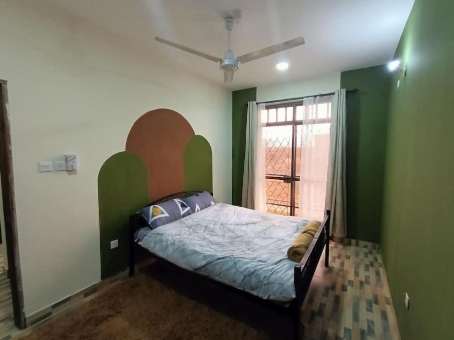 1 Bedroom Fully Furnished Luxurious Apartment Voi Town Exteriér fotografie